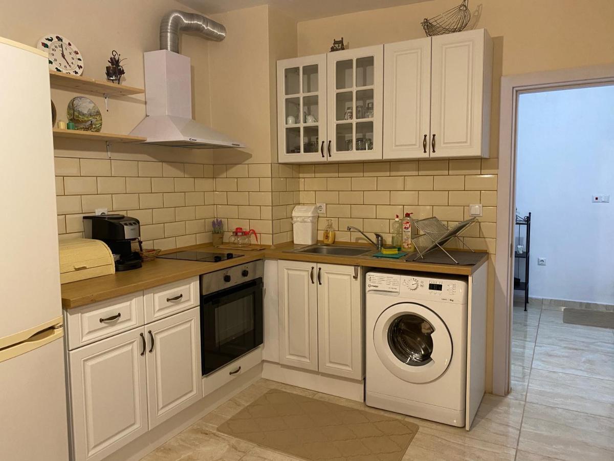 съни хоум Apartament *